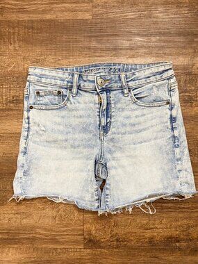 Women's American Eagle Next Level Stretch Jean Shorts Size 8